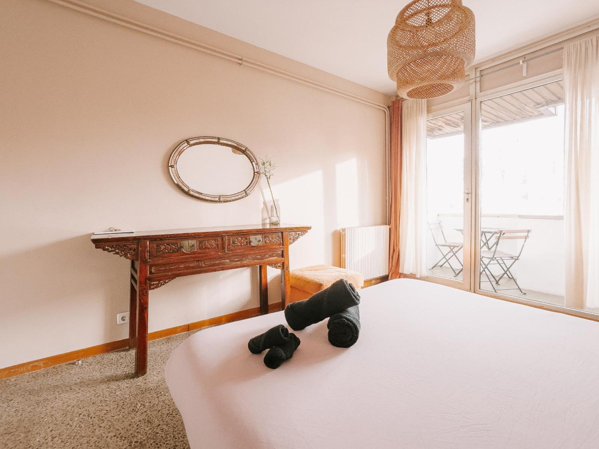 Lovely Rooms In Shared Apartment Gracia Neighborhood Барселона Экстерьер фото