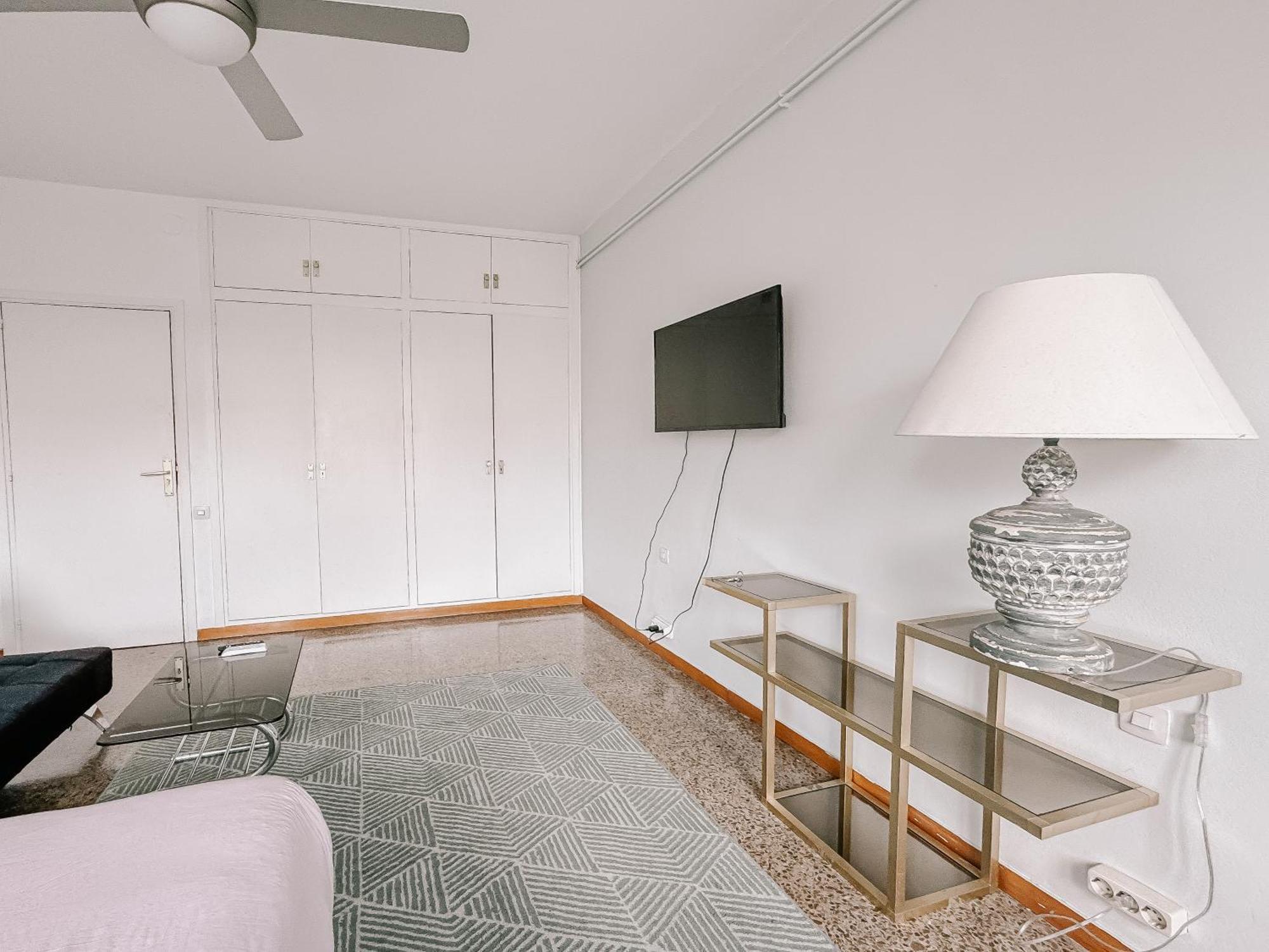 Lovely Rooms In Shared Apartment Gracia Neighborhood Барселона Экстерьер фото